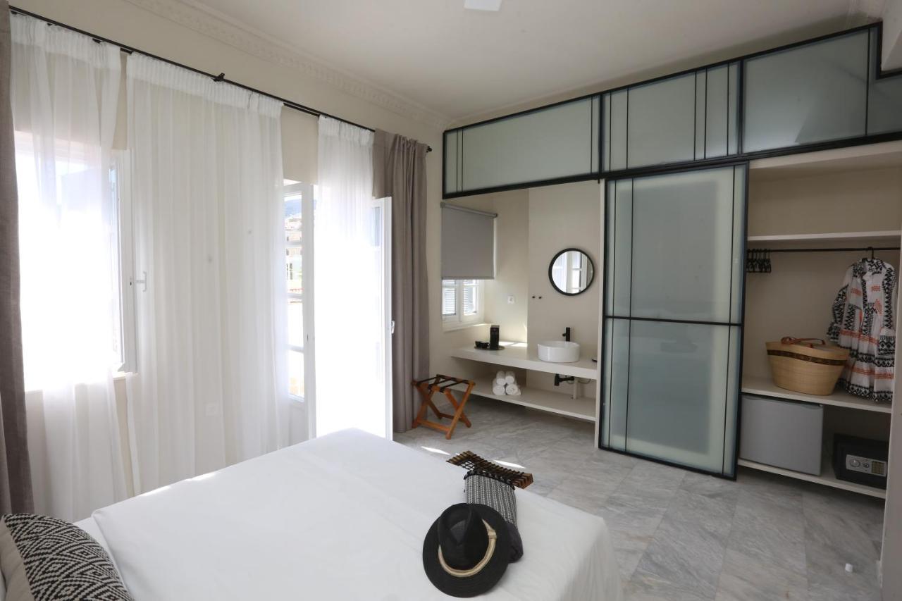 Oiko Mini Suites Ερμούπολη Εξωτερικό φωτογραφία