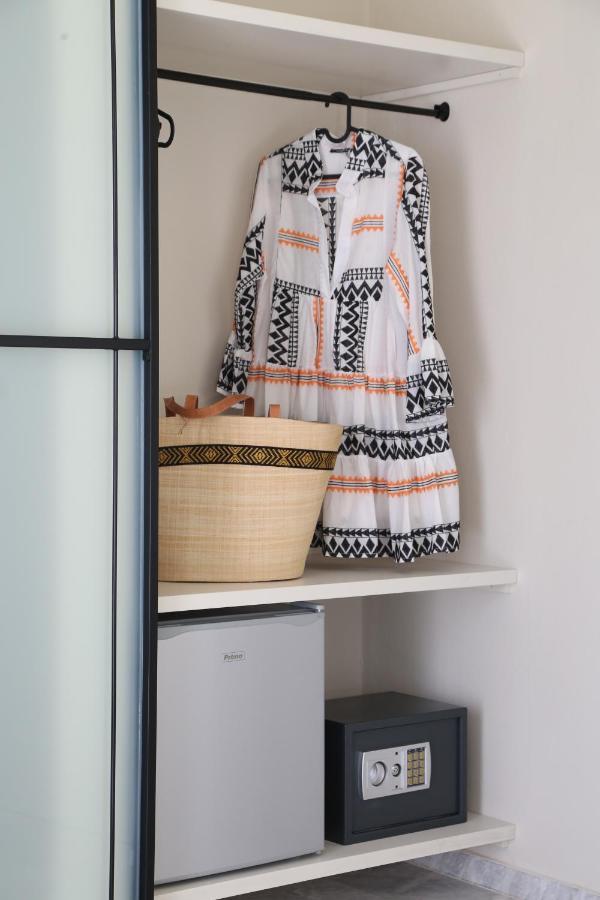 Oiko Mini Suites Ερμούπολη Εξωτερικό φωτογραφία