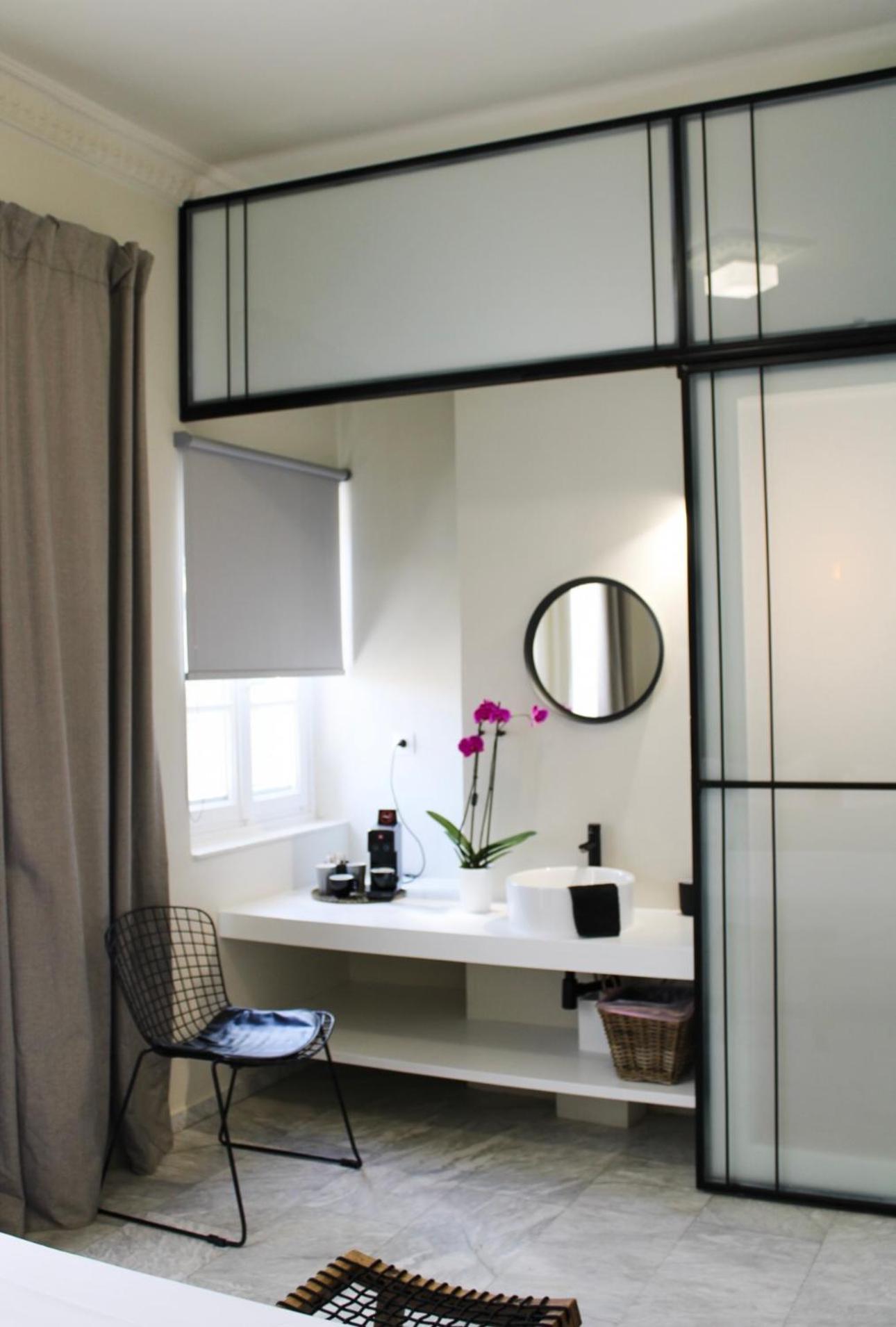 Oiko Mini Suites Ερμούπολη Εξωτερικό φωτογραφία