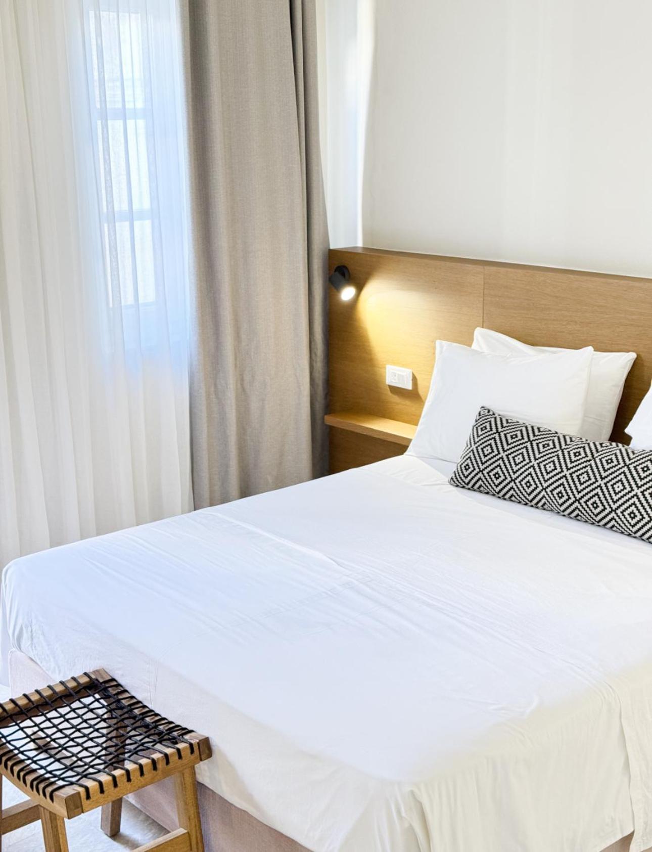 Oiko Mini Suites Ερμούπολη Εξωτερικό φωτογραφία